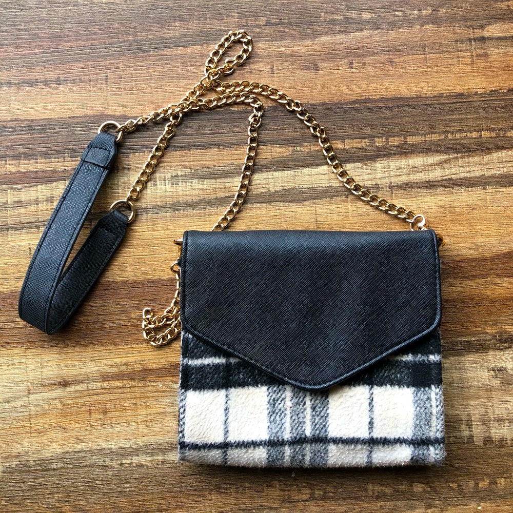Small crossbody/clutch
